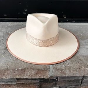 This is a Lack of Colors Rancher hat  size small.